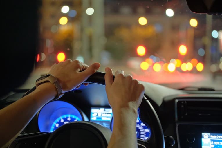 News_carsteeringwheel